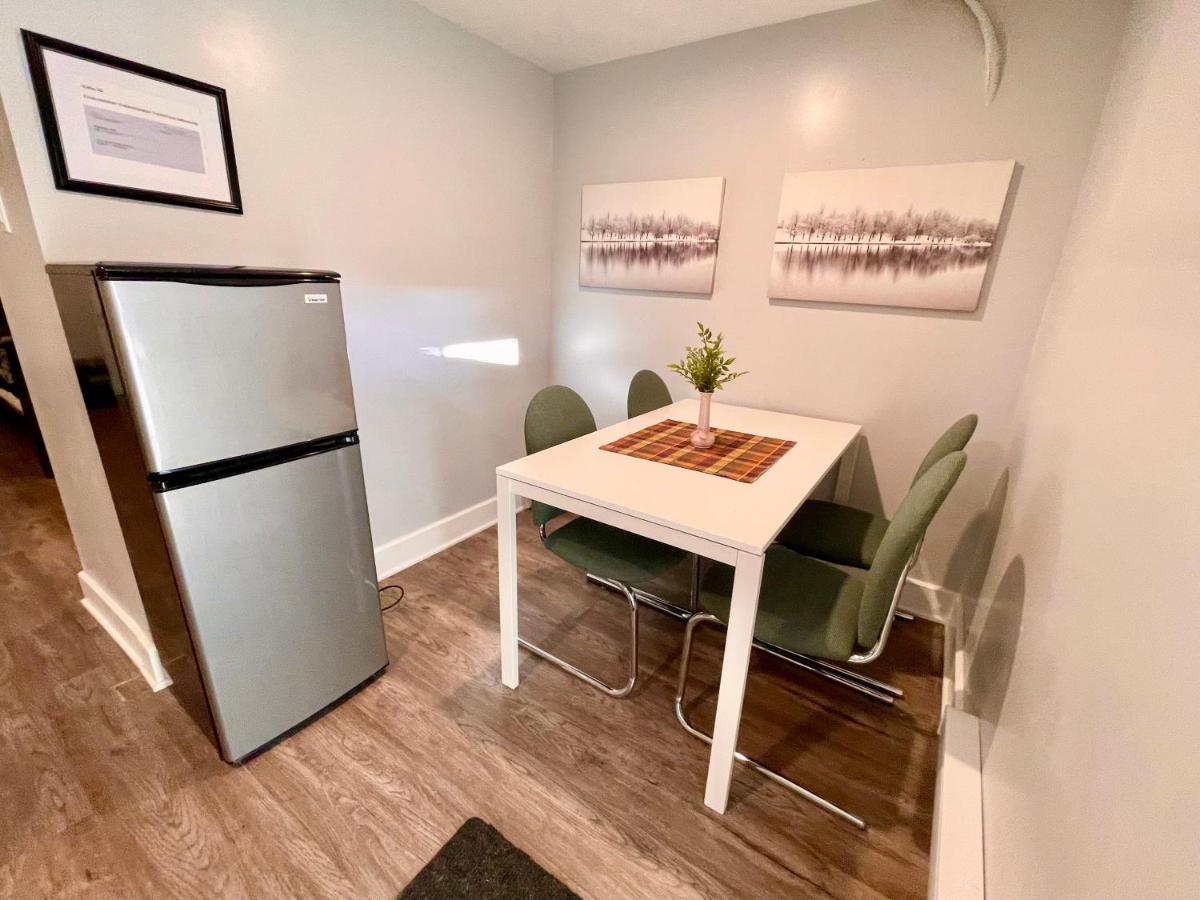 Newly Renovated Studio, Separate Entrance Montréal Dış mekan fotoğraf